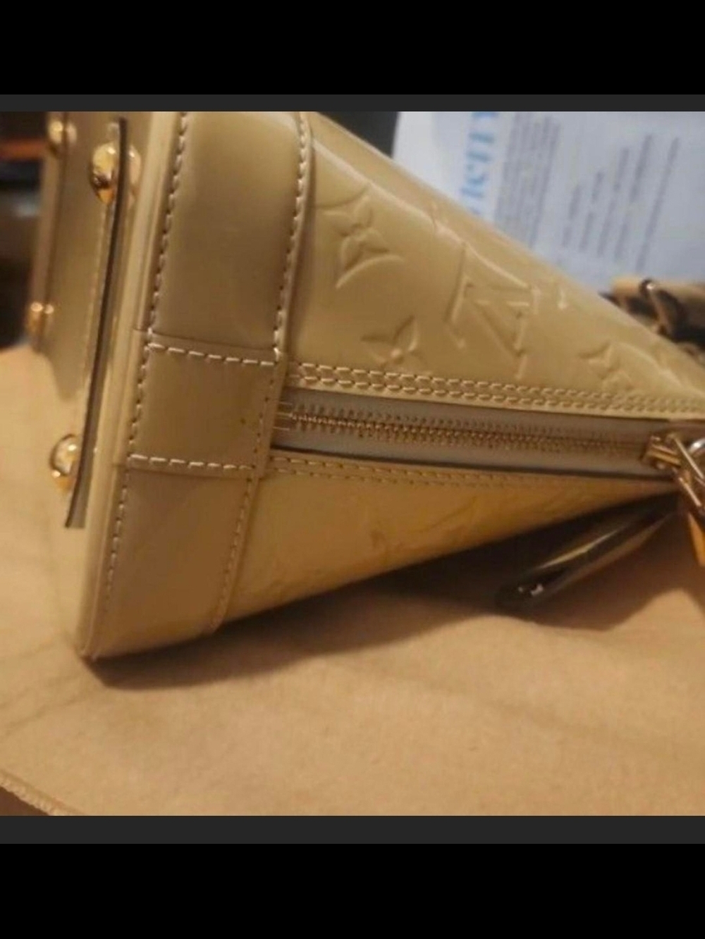 Louis Vuitton Patent Leather Alma MM Handbag in Beige - Picture 5 of 16